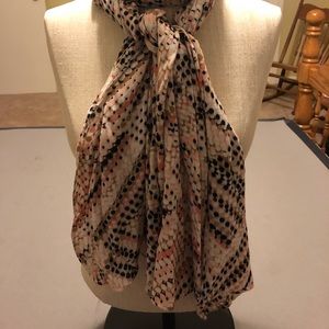 WHBM Scarf